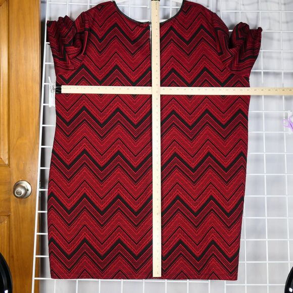 Catherines Sweater Dress Women 4X Red Chevron Shift Exposed Zipper Plus Size - Picture 8 of 10